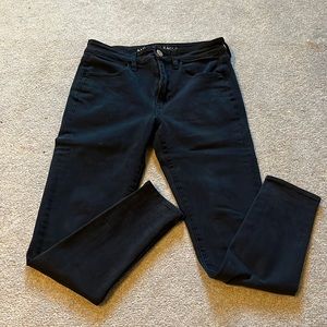 American Eagle Outfitters Hi-Rise Jegging